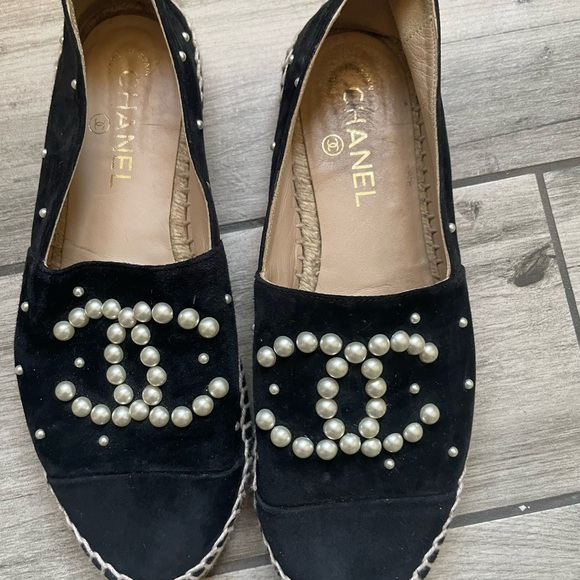 Channel CC Espadrille Flats - Picture 2 of 5